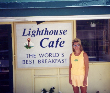 Susan in front of Lighthouse Cafe on Sanibel Island